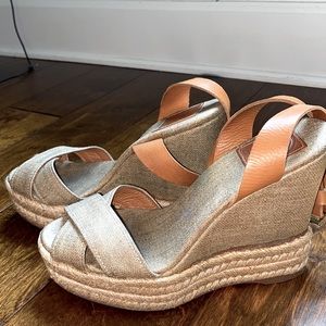 Tory Burch wedge sandals with gold flecks